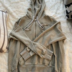 Super comfy quarter zip!!